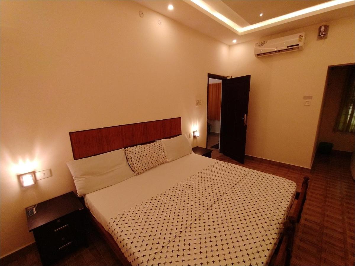 Swasthi Griha Villa Aranmula Exterior photo